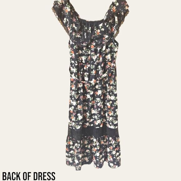 CITY CHIC Plus Size Floral Lace Off Shoulder Maxi dress. 2X-3X - Picture 10 of 16